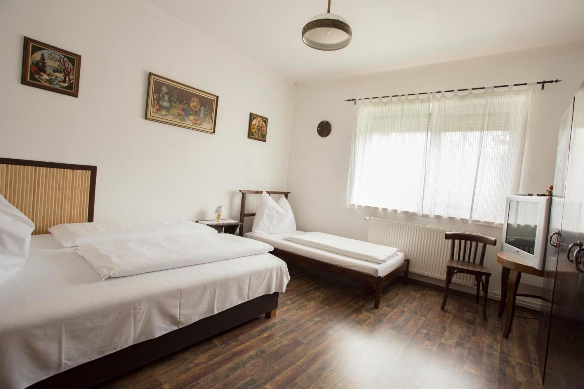Doere Vendeghaz Apartment Bakonyszentlaszlo Exterior foto